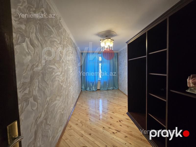 Satılır 4 otaqlı Bina evi menzil (Köhnə tikili), 105 m², 2-ci mikrorayon — Mənzil, Sumqayıt (5)