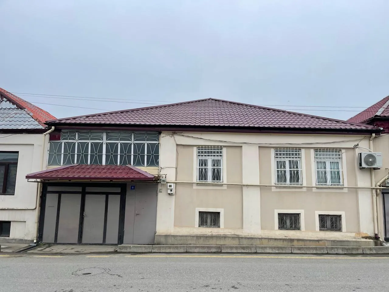 Quba, 5 otaqlı Həyət evi satılır - 140 m², 2 mərtəbə, 3.5 sot — Quba