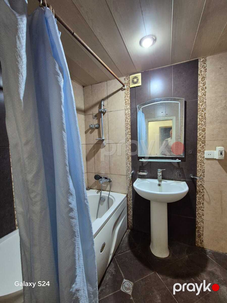 Satılır 3 otaqlı köhnə tikili 95 m² — Mənzil, Bakı (6)