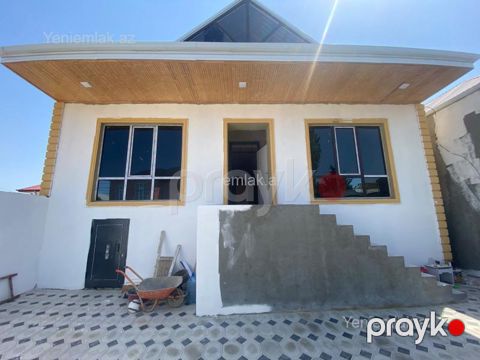 Satılır 4 otaqlı Həyət evi / Villa, 200 m², Binəqədi rayonu — Bakı