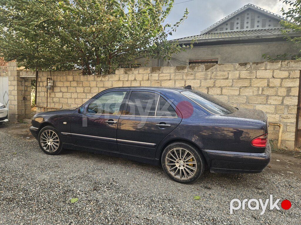 Mercedes E 200, 2.0 L, 1997 il, 360 000 km — Avtomobillər, Bərdə (2)