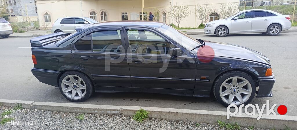 BMW 3 series: 1.8 l 1992 il Sedan — Avtomobillər, Gəncə (7)