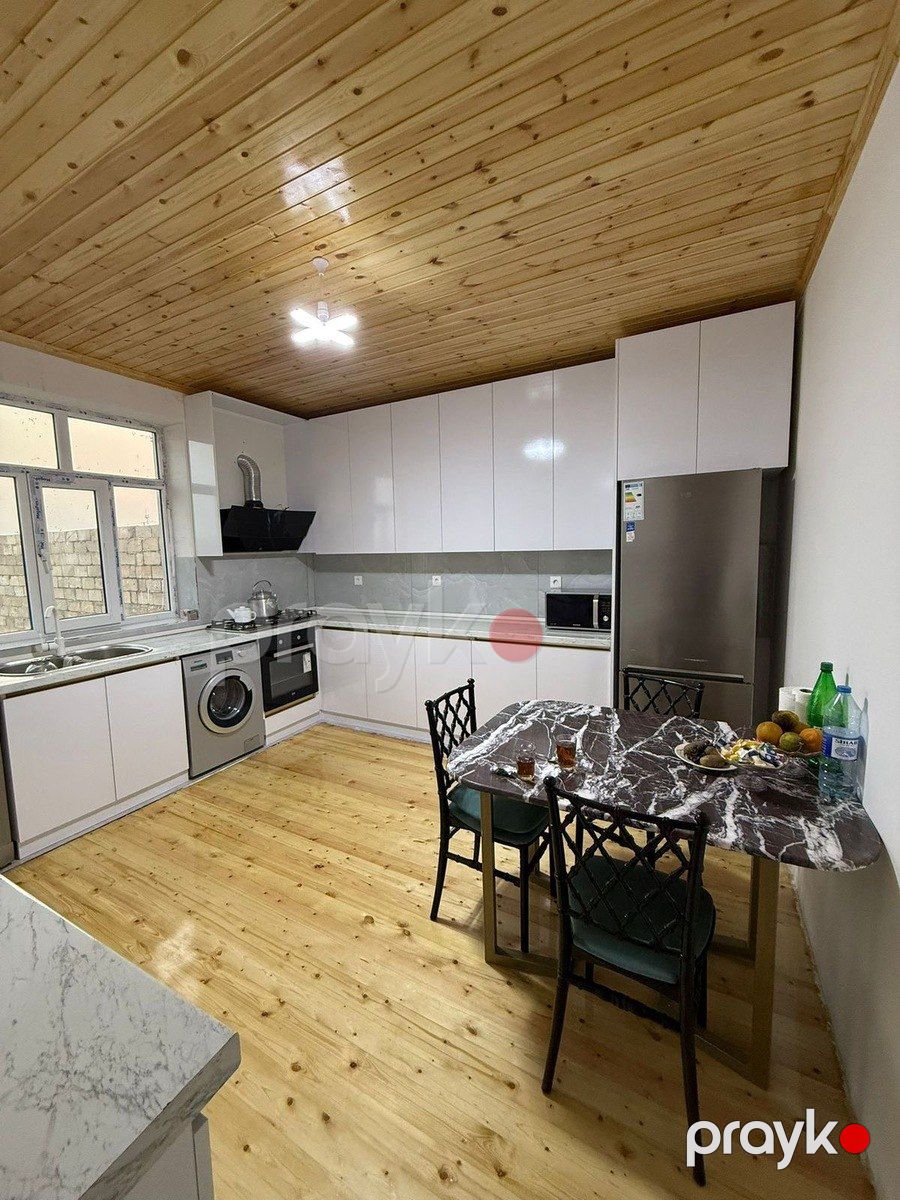 Satılır 5 otaqlı həyət evi/bağ evi 250 m² — Ev, villa, Bakı (6)