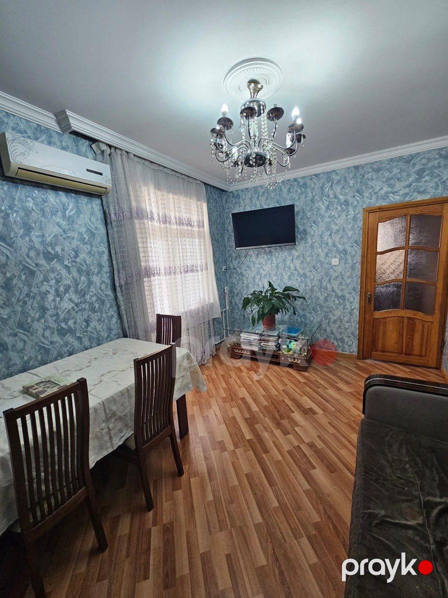 Satılır 2 otaqlı köhnə tikili 65 m² — Mənzil, Bakı (2)