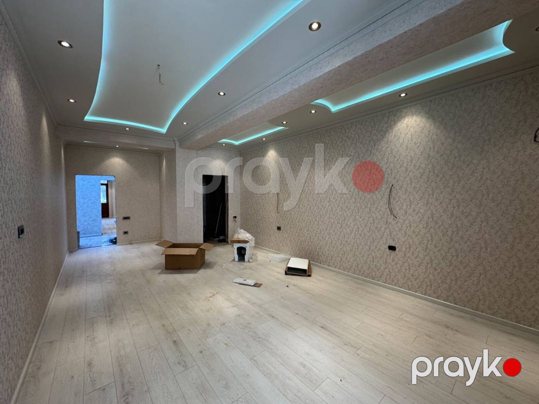 Satılır 4 otaqlı yeni tikili 215 m² — Mənzil, Bakı (3)