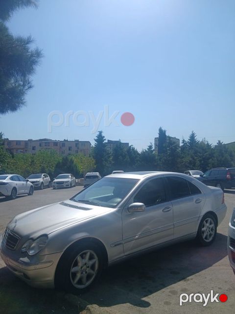 Mercedes C 240, 2.4 L, 2001 il, 100 000 km — Bakı