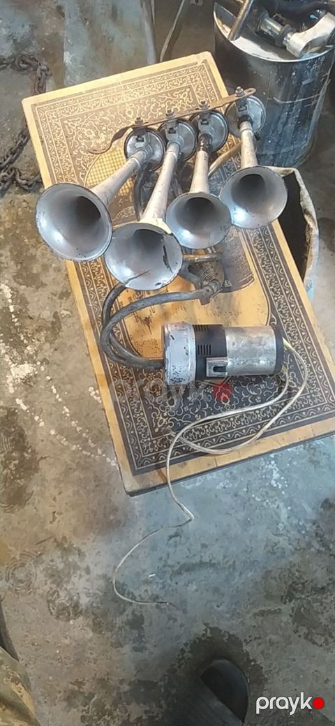5 borulu pnevmatik siqnal dəsti - Tərkib: 5 fərqli uzunluqda metal — Bakı