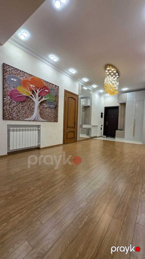 Satılır 3 otaqlı yeni tikili 140 m² — Bakı