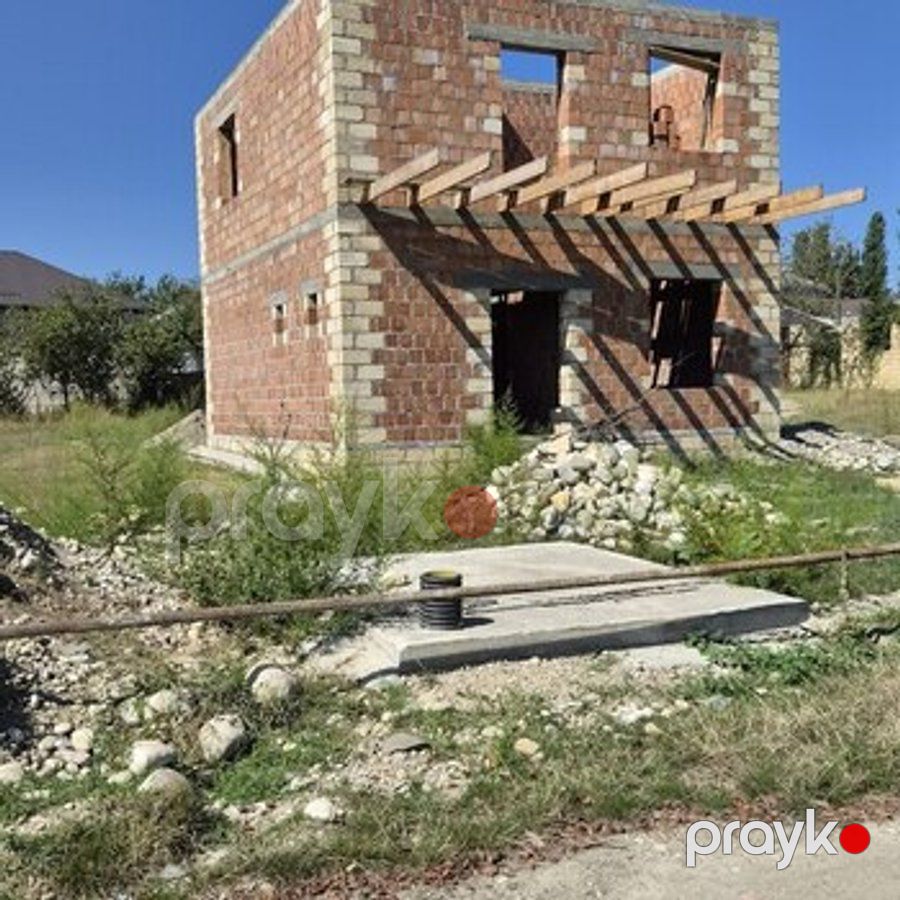 Дом, г. Гусар — Ev, villa, Qusar