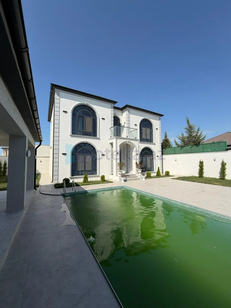 Satılır: 4 Otaq, Bağlar, Xəzər r., Şüvəlan q., 220.00 m² — Şüvəlan