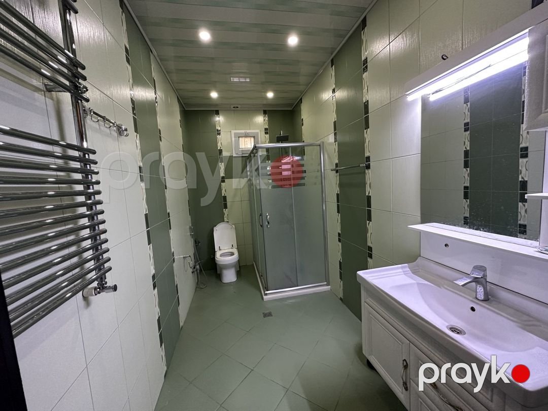 Satılır 6 otaqlı həyət evi/bağ evi 250 m² — Ev, villa, Bakı (12)