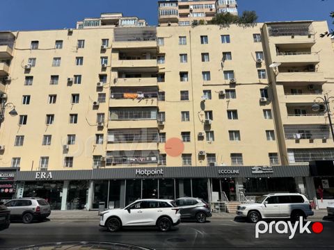 4-otaqlı mənzil, Həsən Əliyev küç., 105 m² — Bakı