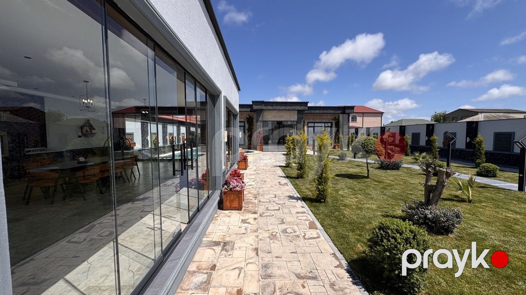 Satılır 5 otaqlı həyət evi/bağ evi 300 m² — Ev, villa, Bakı (8)