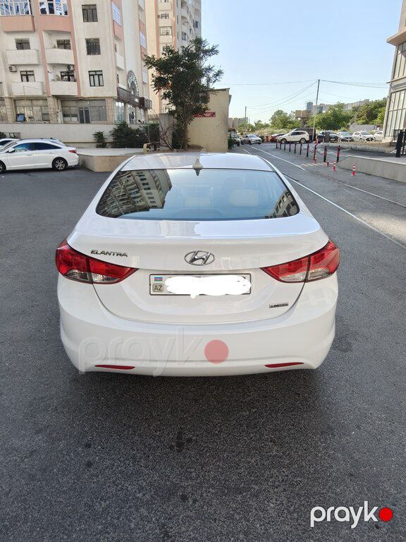 Hyundai Elantra, 1.8 L, 2013 il, 112 000 km — Avtomobillər, Bakı (2)