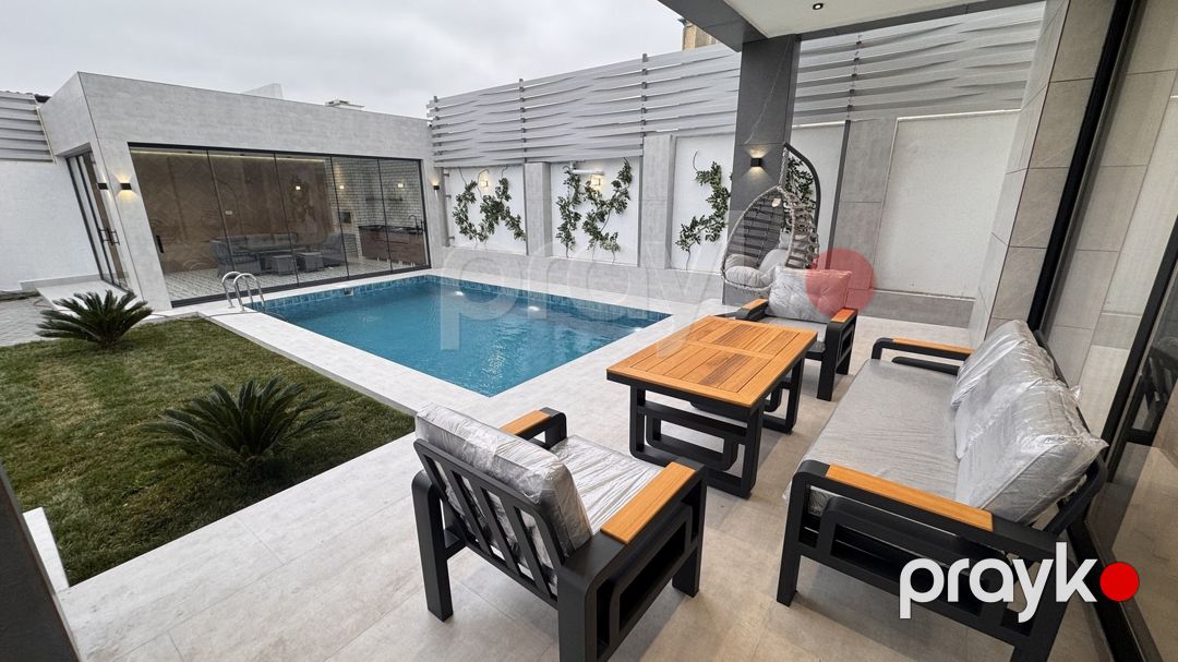 Satılır 5 otaqlı həyət evi/bağ evi 250 m² — Ev, villa, Bakı (11)