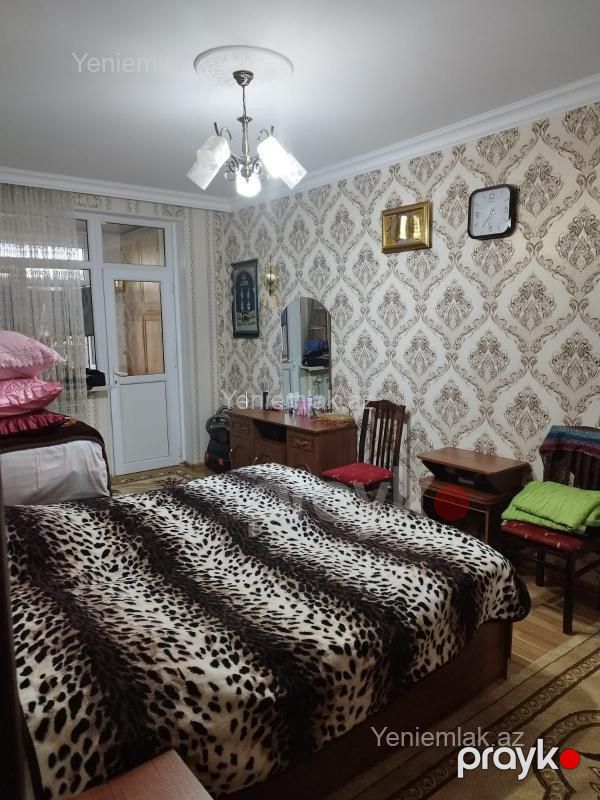 Satılır 4 otaqlı Bina evi menzil (Köhnə tikili), 90 m², 9-cu mikrorayon — Mənzil, Sumqayıt (8)