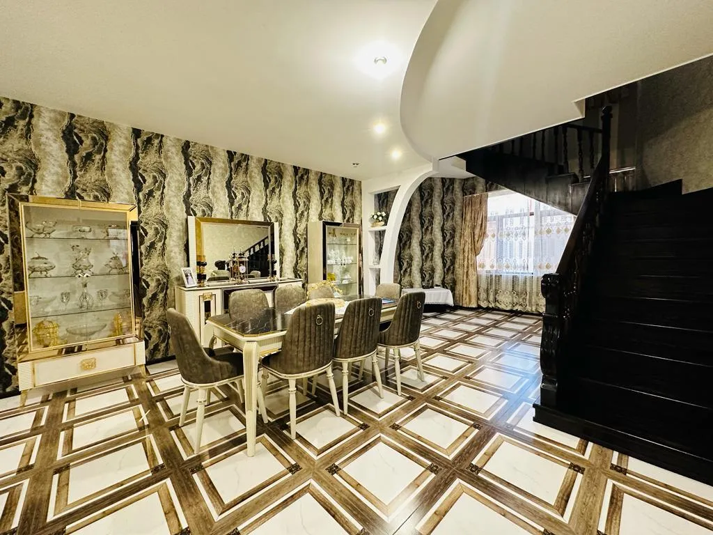 Şüvəlan, 6 otaqlı Həyət evi satılır - 220 m², 2 mərtəbə, 6 sot — Ev, villa, Bakı (4)