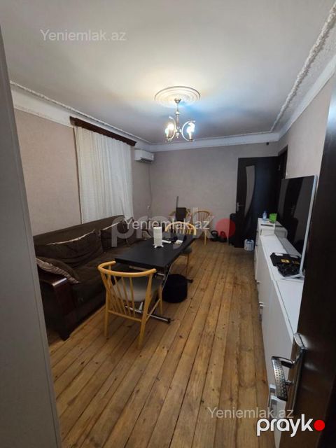 Satılır 2 otaqlı Bina evi menzil (Köhnə tikili), 45 m², Nərimanov rayonu — Bakı