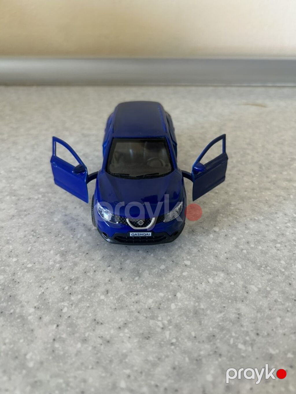 Mavi rəngli metal oyuncaq krossover avtomobil modeli - Material — Modellar, Bakı (6)