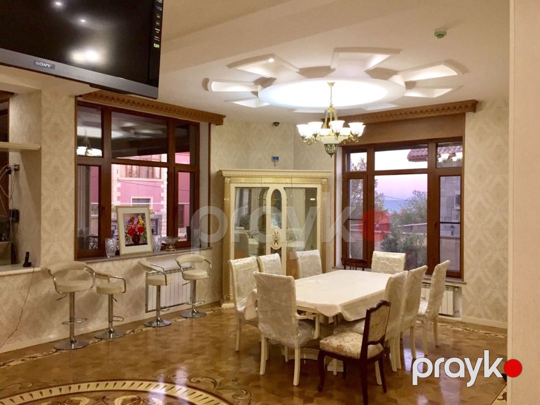 Satılır 5 otaqlı həyət evi/bağ evi 1000 m² — Ev, villa, Bakı