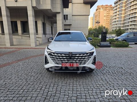 Changan Uni-Z, 1.5 L, 18.4 kWh, 2025 il, 5 145 km — Bakı