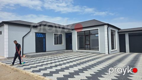 Satılır 3 otaqlı həyət evi/bağ evi 136 m² — Bakı