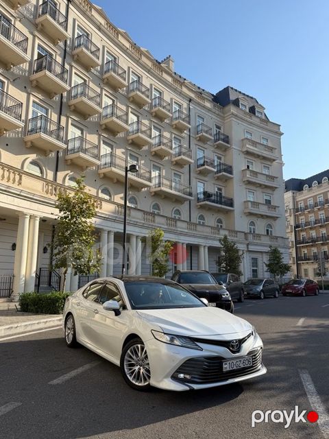 Toyota Camry, 2.5 L, 2019 il, 85 000 km — Bakı