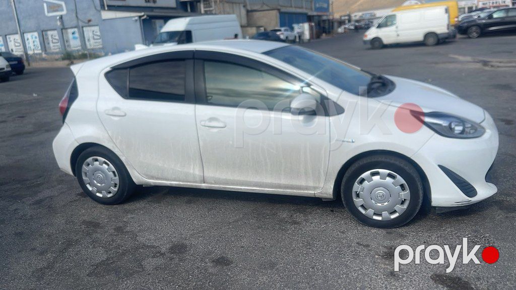 Toyota Aqua, 1.5 L, 0.87 kWh, 2019 il, 164 350 km — Avtomobillər, Bakı (2)