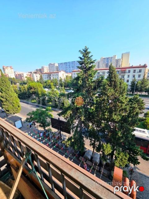 Satılır 3 otaqlı Bina evi menzil (Köhnə tikili), 70 m², Nizami rayonu — Bakı