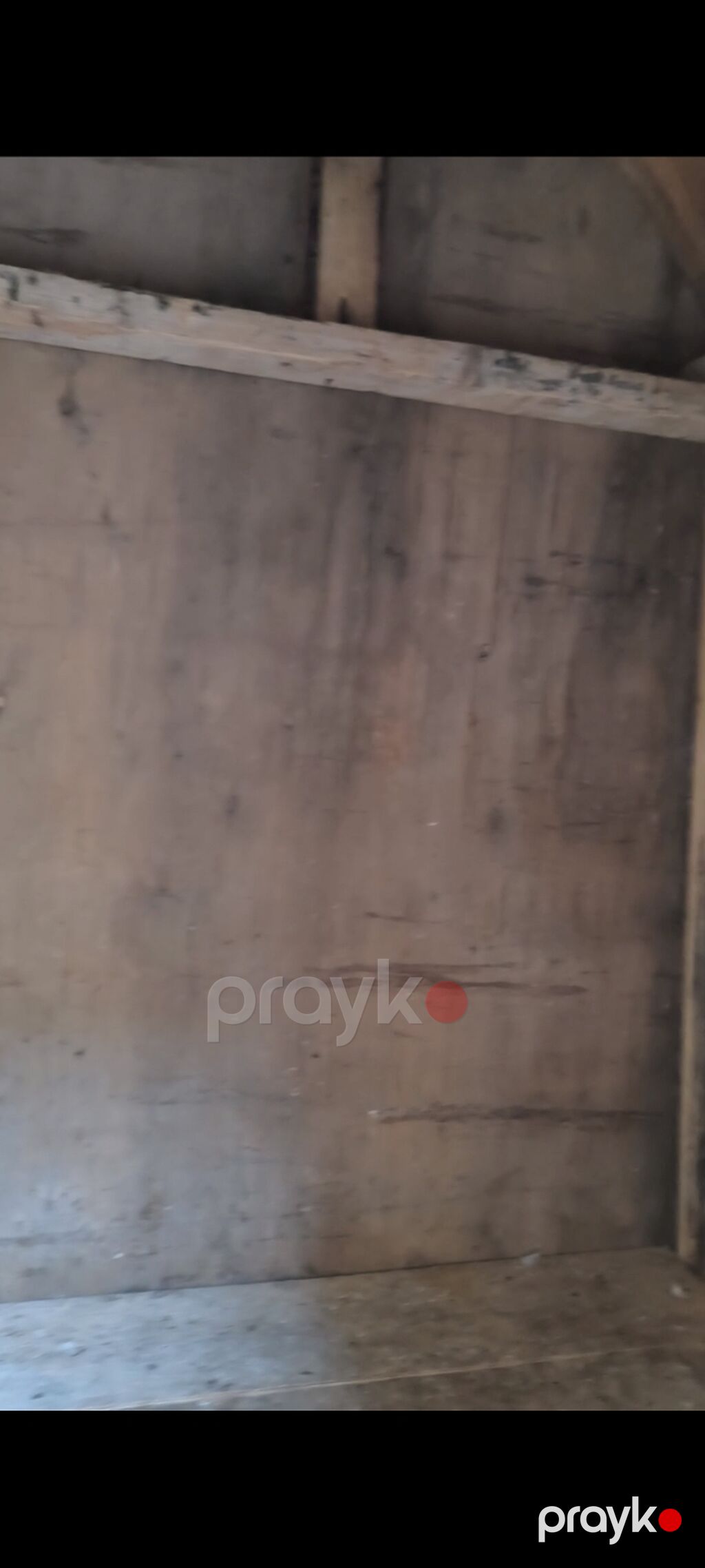 Taxta quşxana /it yuvası kimide istifadə oluna bilər .Real alıcıynan — Kunalar, Xırdalan (4)