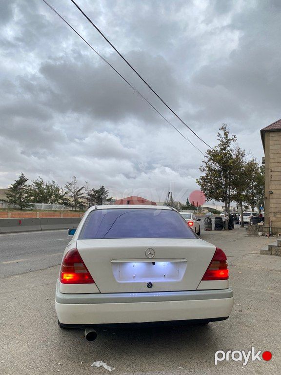 Mercedes C 180, 1.8 L, 1994 il, 300 000 km — Avtomobillər, Bakı (3)
