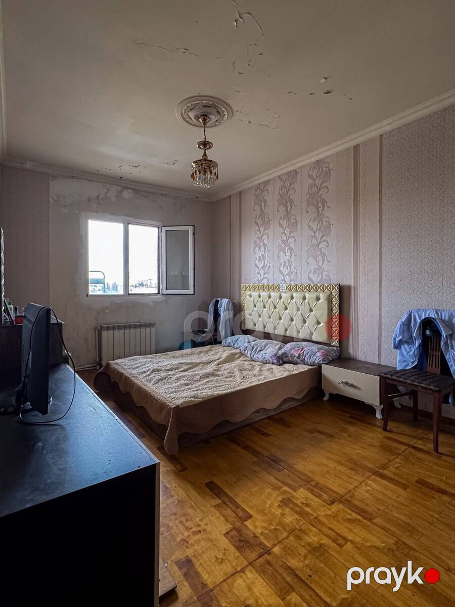 Satılır 4 otaqlı köhnə tikili 100 m² — Mənzil, Bakı (8)