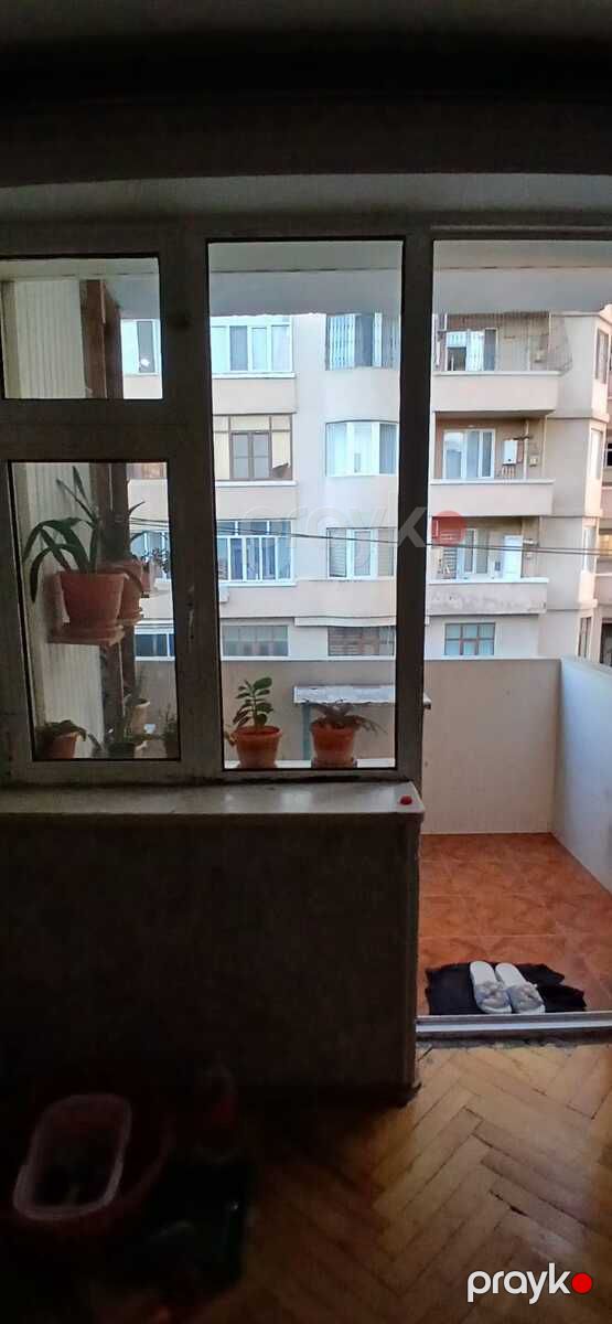 Satılır 2 otaqlı köhnə tikili 53 m² — Mənzil, Bakı (2)