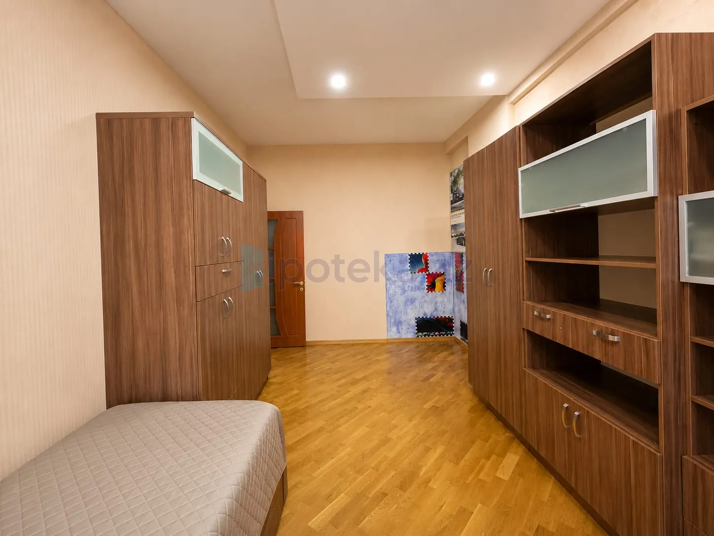 3 Otaq, Yeni tikili, Yasamal r., Yasamal q., 145.00 m² — Mənzil, Bakı (3)