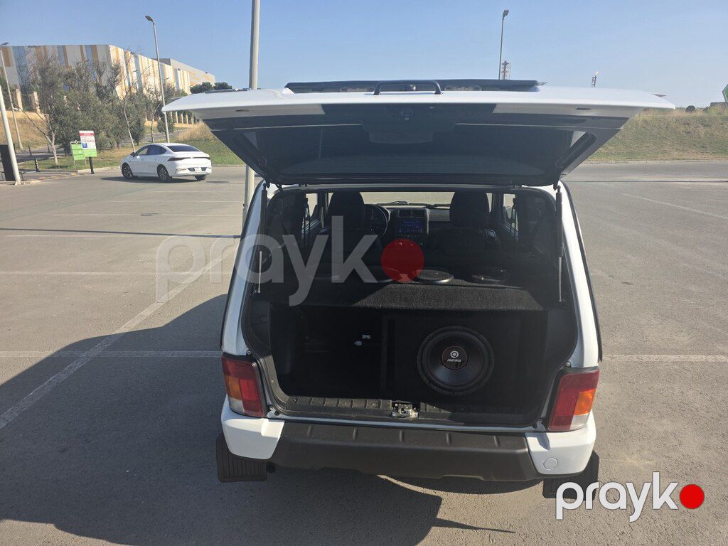 Lada (VAZ) Niva, 1.7 L, 2024 il, 35 000 km — Avtomobillər, Bakı (11)
