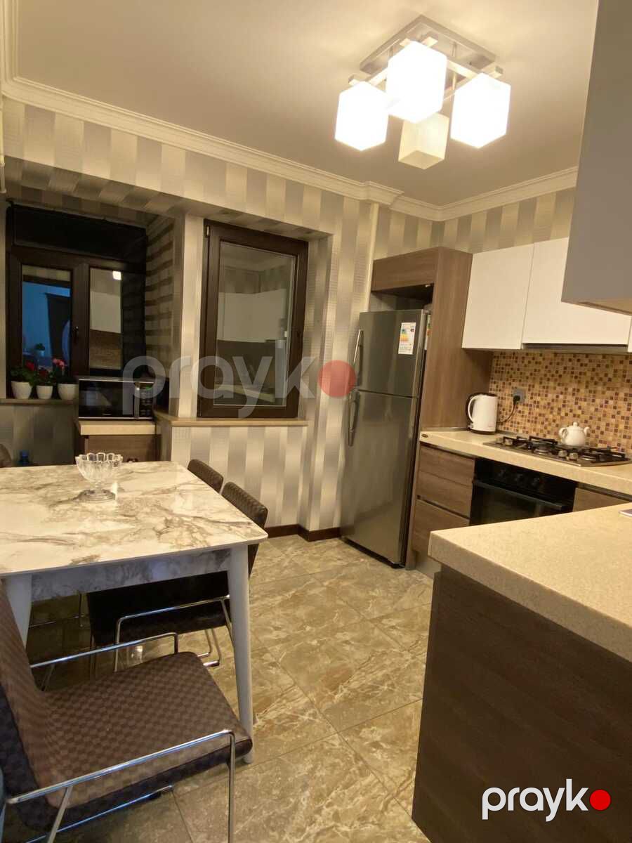 Satılır 3 otaqlı köhnə tikili 100 m² — Mənzil, Bakı (3)