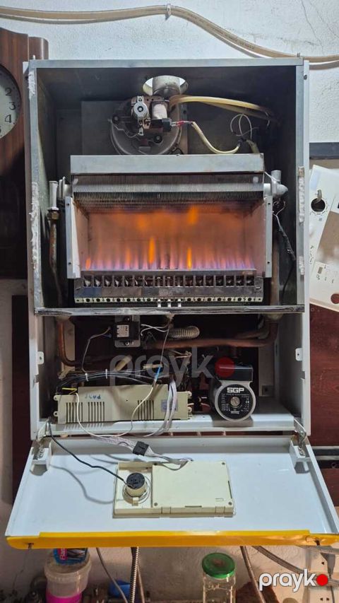 Kombi ustası — Bakı