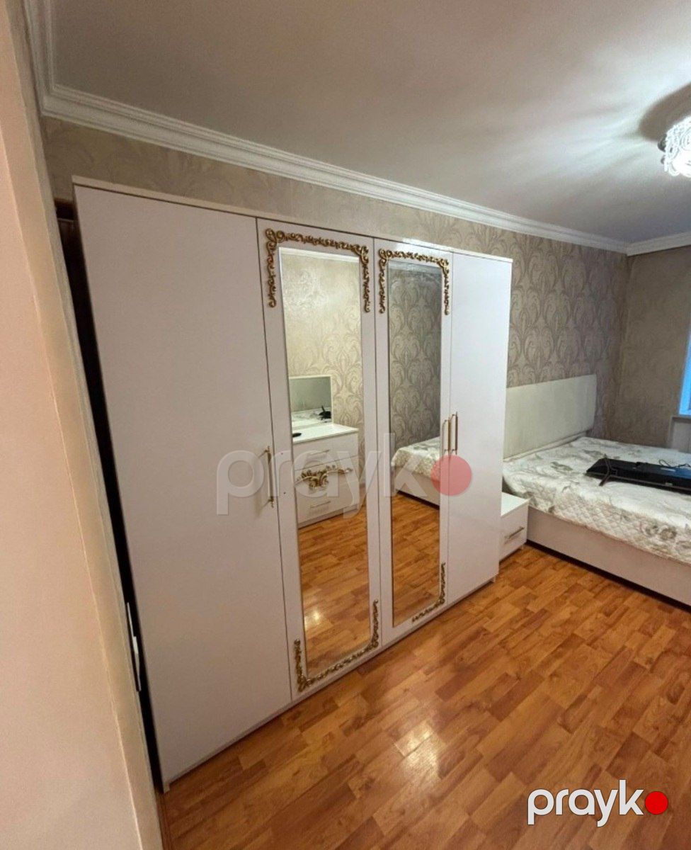 Satılır 2 otaqlı köhnə tikili 60 m² — Mənzil, Bakı (8)