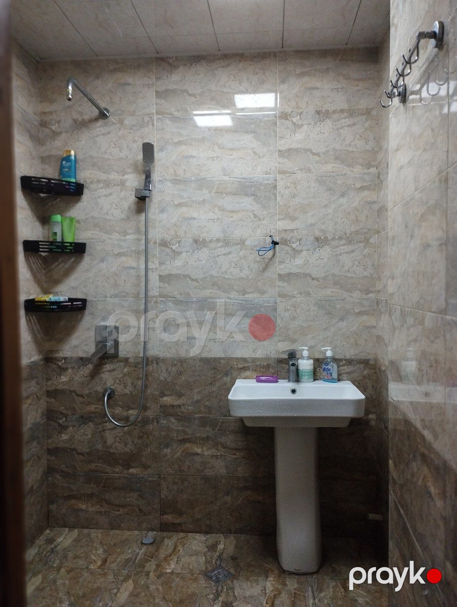 Satılır 4 otaqlı köhnə tikili 100 m² — Mənzil, Bakı (4)