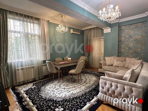 Satılır 2 otaqlı yeni tikili 85 m² — Bakı