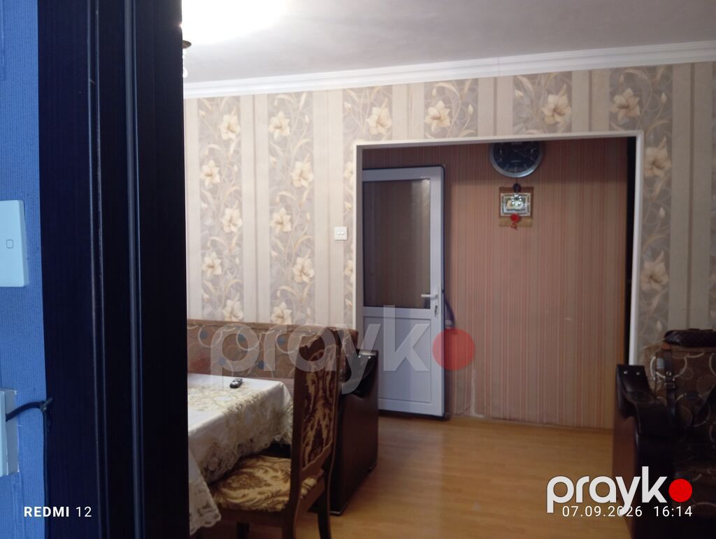 Əşiyalı satlır — Qonaq otağı üçün, Saray (4)