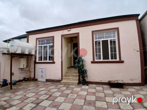 Satılır 4 otaqlı həyət evi/bağ evi 80 m² — Bakı