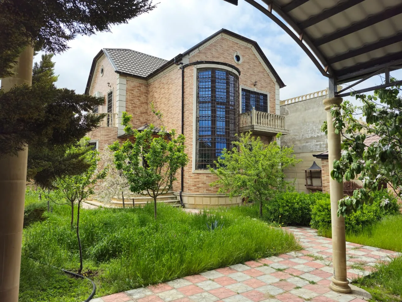 Novxanı, 4 otaqlı Həyət evi satılır - 200 m², 2 mərtəbə, 6 sot — Ev, villa, Bakı (4)