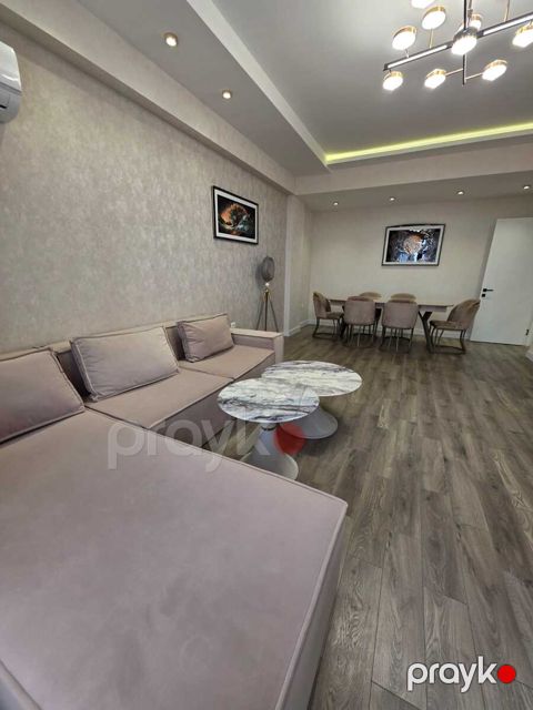 İcarəyə verilir 3 otaqlı yeni tikili 150 m² — Bakı