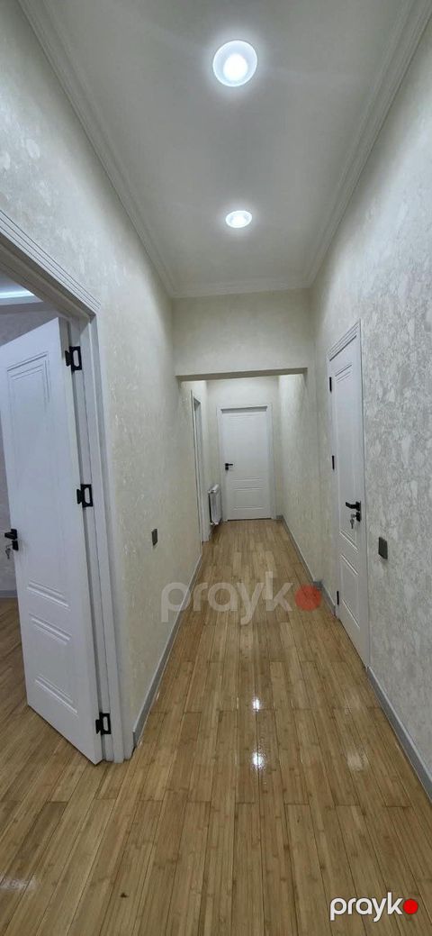 Satılır 2 otaqlı yeni tikili 80 m² — Bakı