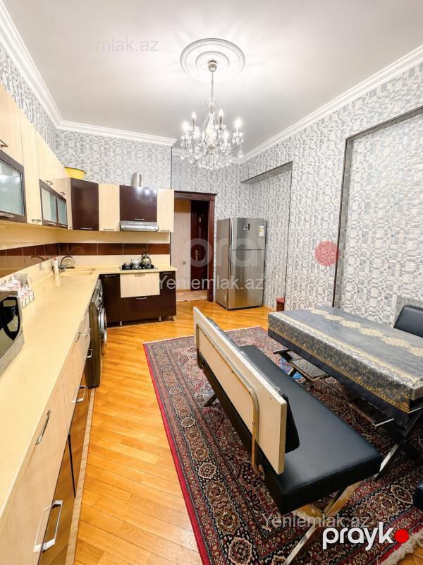 Satılır 3 otaqlı Bina evi menzil (Yeni tikili), 150 m², Yasamal rayonu — Mənzil, Bakı (3)
