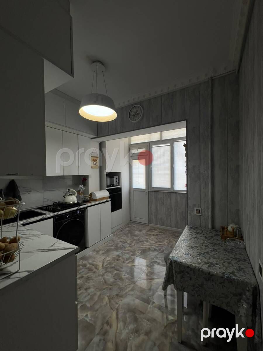 Satılır 2 otaqlı köhnə tikili 60 m² — Mənzil, Bakı (10)