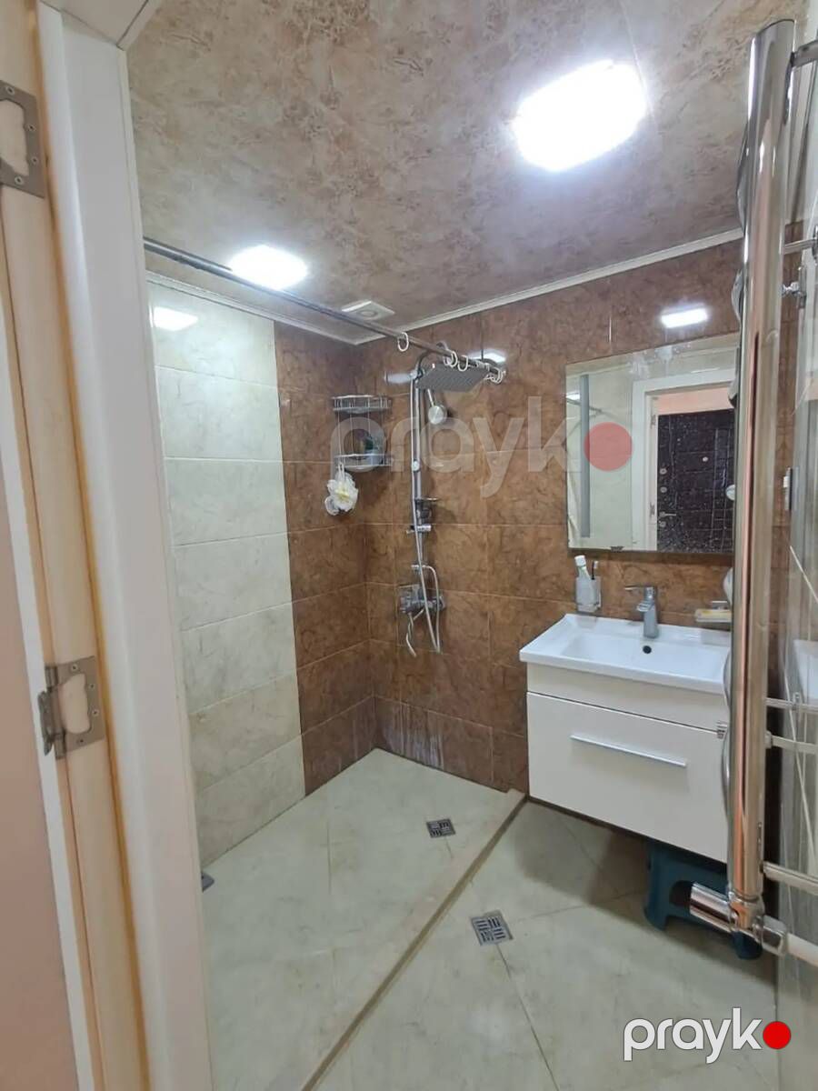 Satılır 2 otaqlı köhnə tikili 60 m² — Mənzil, Bakı (6)