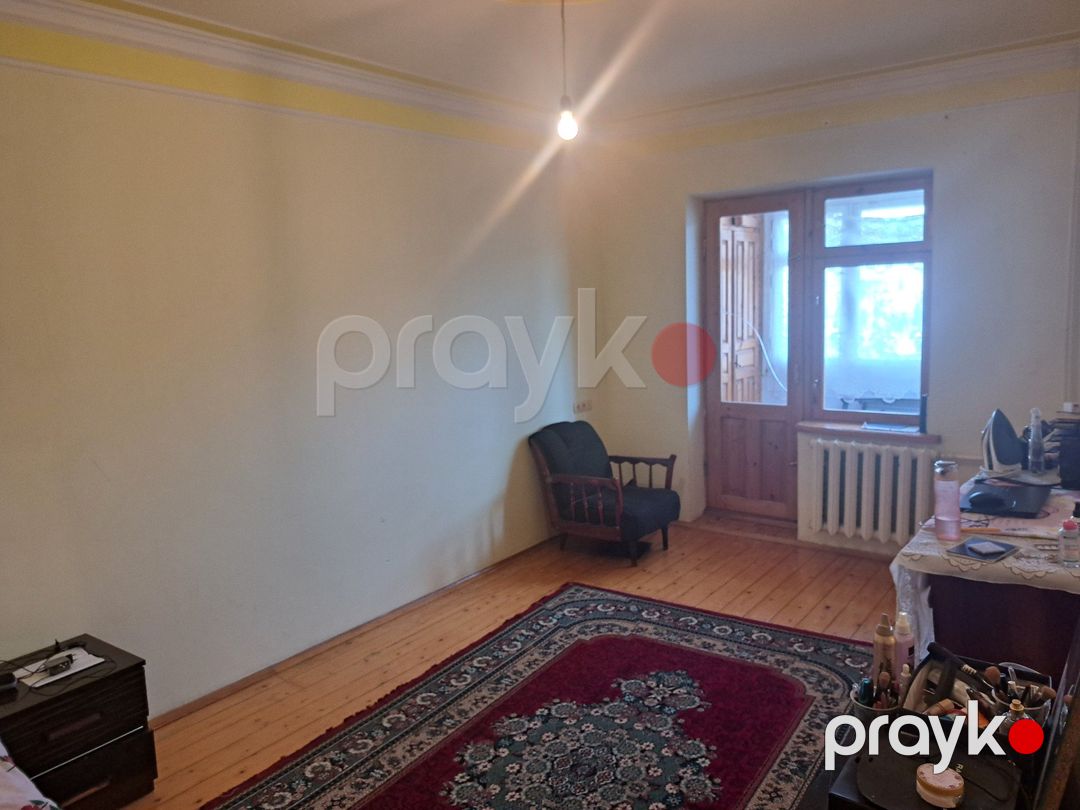 Satılır 4 otaqlı köhnə tikili 100 m² — Mənzil, Bakı (8)
