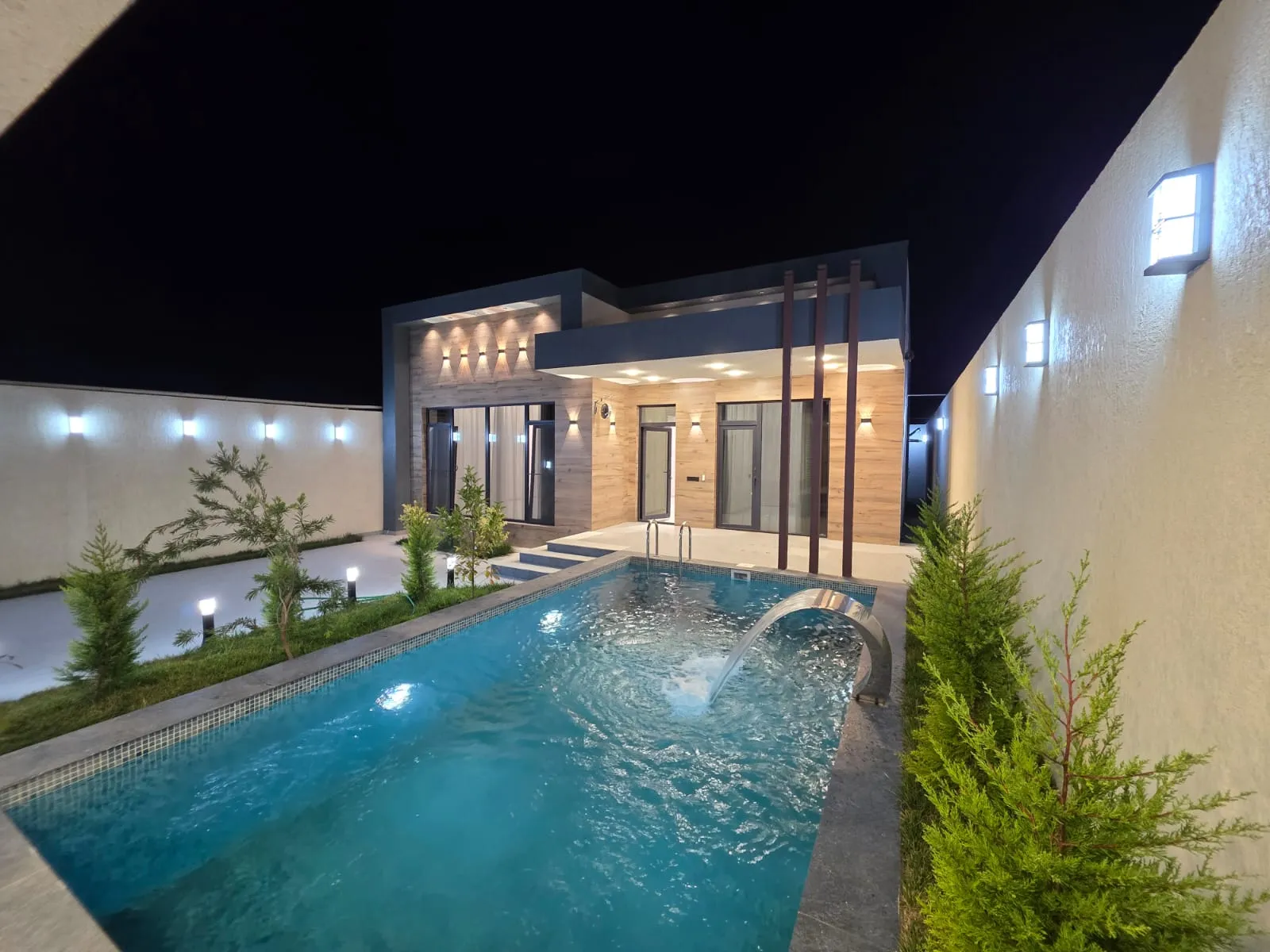 Şüvəlan, 4 otaqlı Həyət evi satılır - 140 m², 1 mərtəbə, 3 sot — Bakı